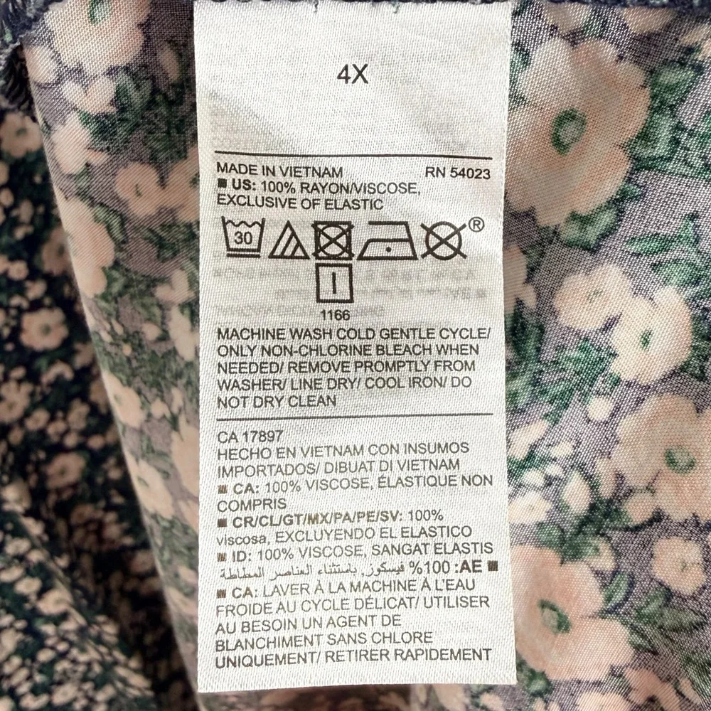 Old Navy Floral Puff Sleeve Midi Dress Open Back Navy Green Size 4X - Picture 12 of 16